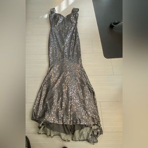 Basix Black Label Sequined Gown-size 10-Prom, Bridesmaid, Formal! FREE SHIPPING